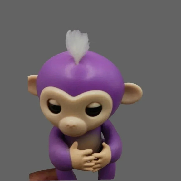 Fingerling interactive baby monkey purple - Picture 5 of 7